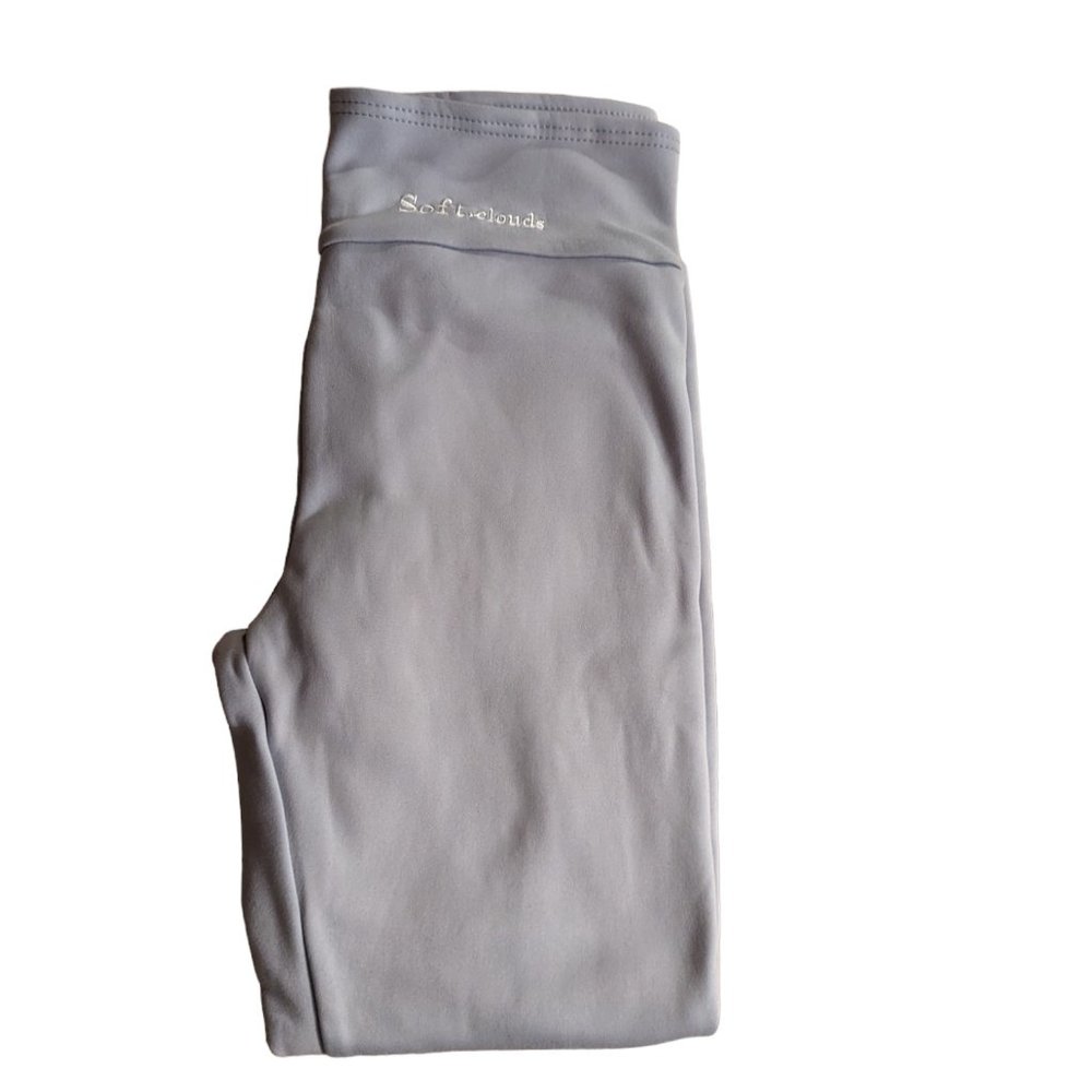 Soft Cloud High-Waist Leggings in Light Gray